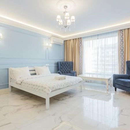Роскошная 3К Квартира 120М2 На Набережной В Жк Obolon Residentsic Kyiv Exterior foto